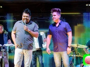 1424566_398615916937126_529491223_n